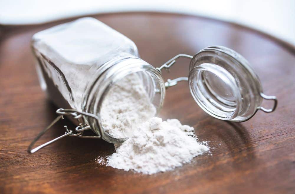 Ways to Get Rid of Bugs in the Flour1